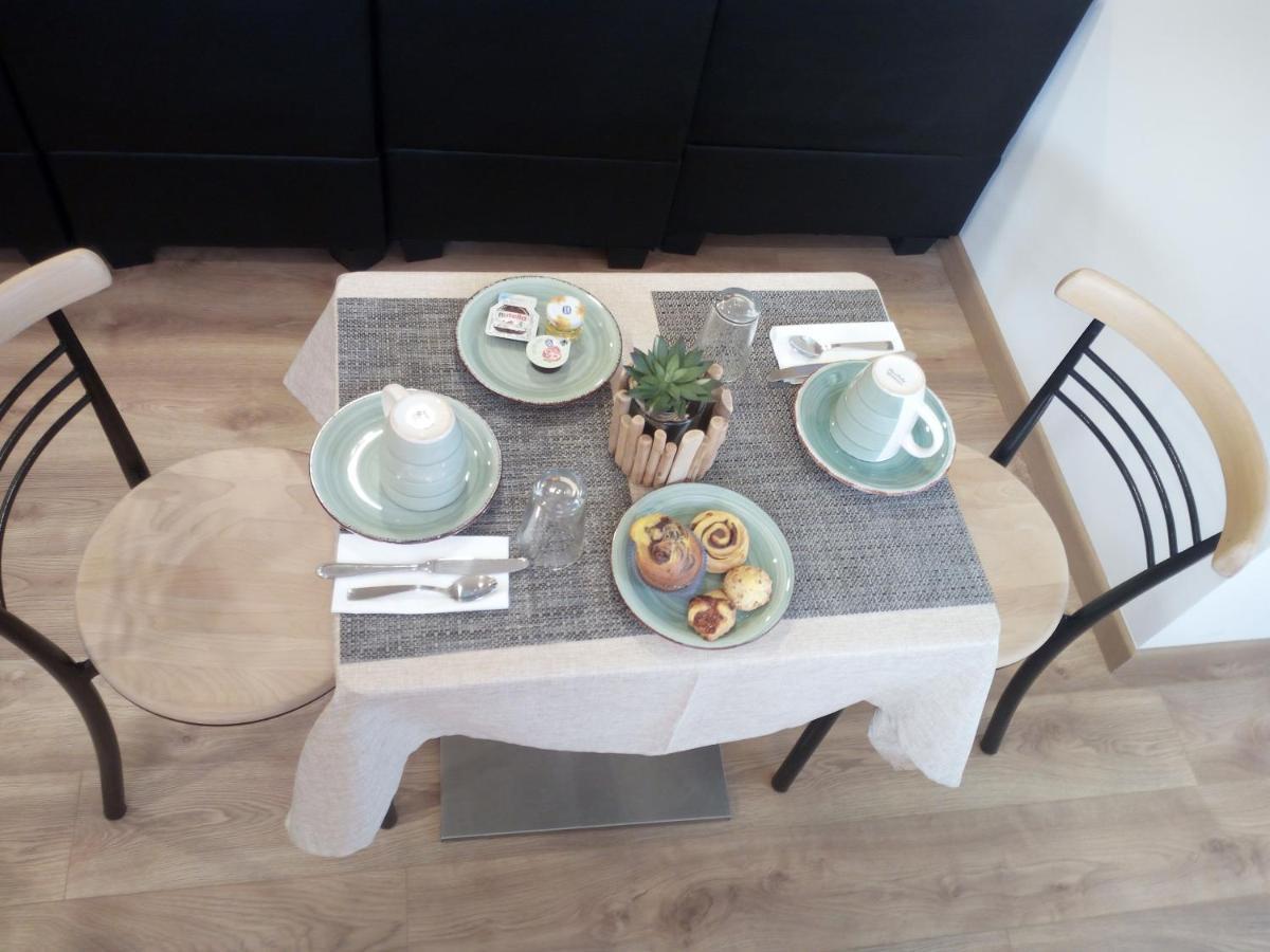 Il Castagno Bed & Breakfast มอนเตมอนาโก ภายนอก รูปภาพ
